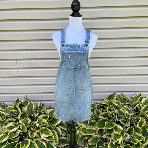 New Target Wild Fable Denim Jean Distressed Overall Mini Dress - Picture 1 of 8